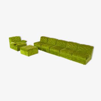 Canapé de salon modulaire en velours vintage vert, fauteuil et pouf