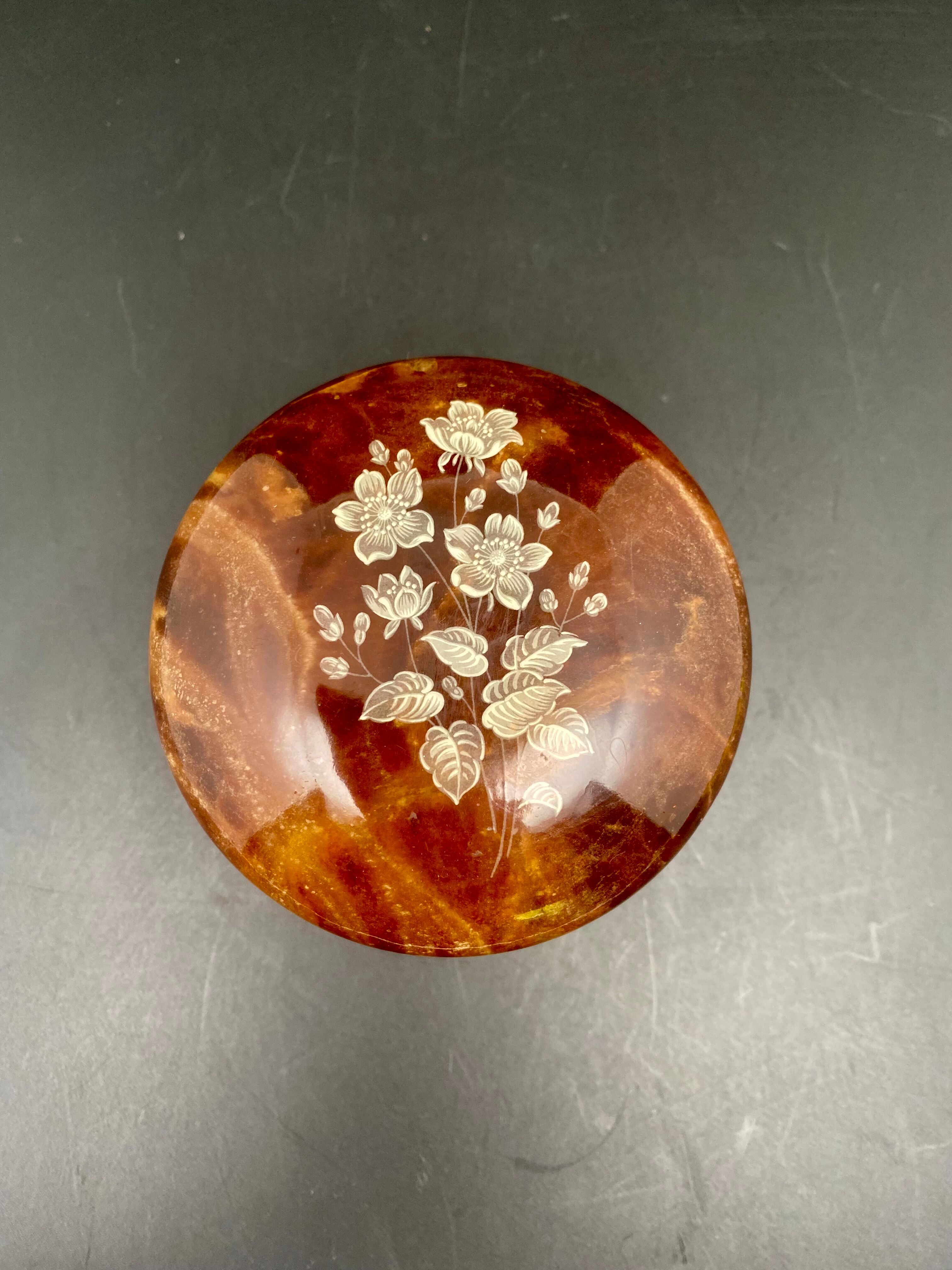 Jewelry box or decorative round stone