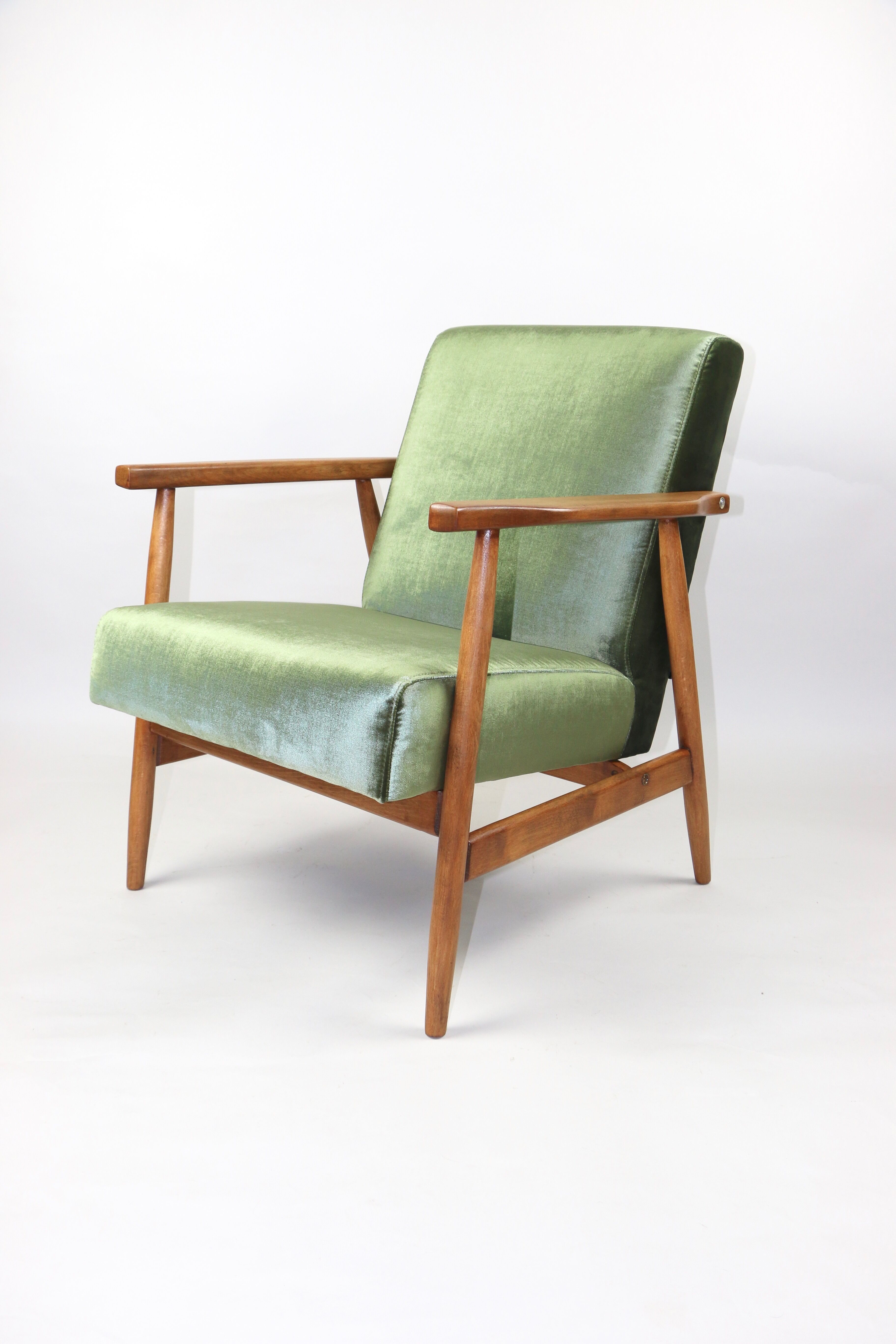 Vintage green velvet armchair, 1970