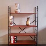 Standing String shelf