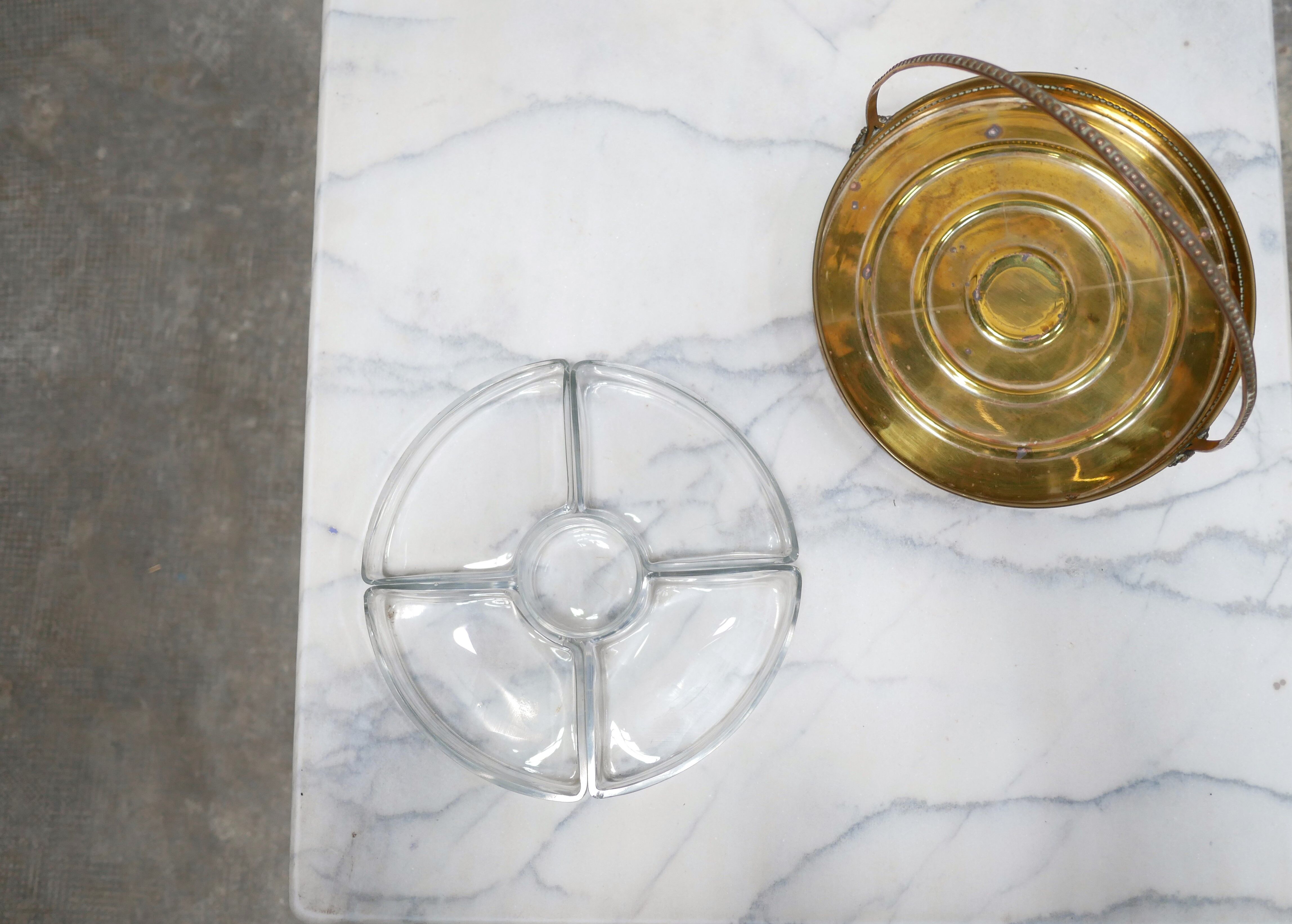 Vintage aperitif serving tray in brass and glass