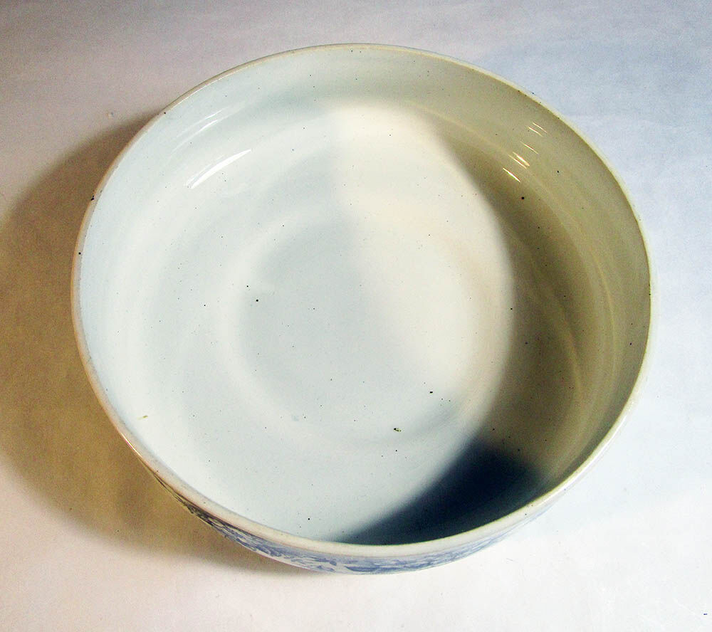 Orchies ceramic toilet bowl