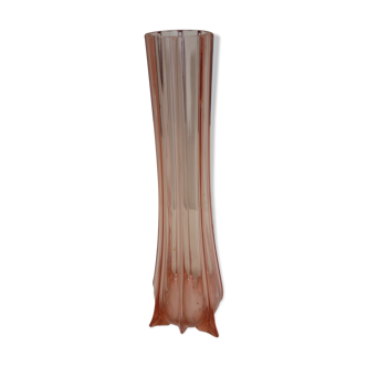 important 1950s soliflor vase in salmon pink glass