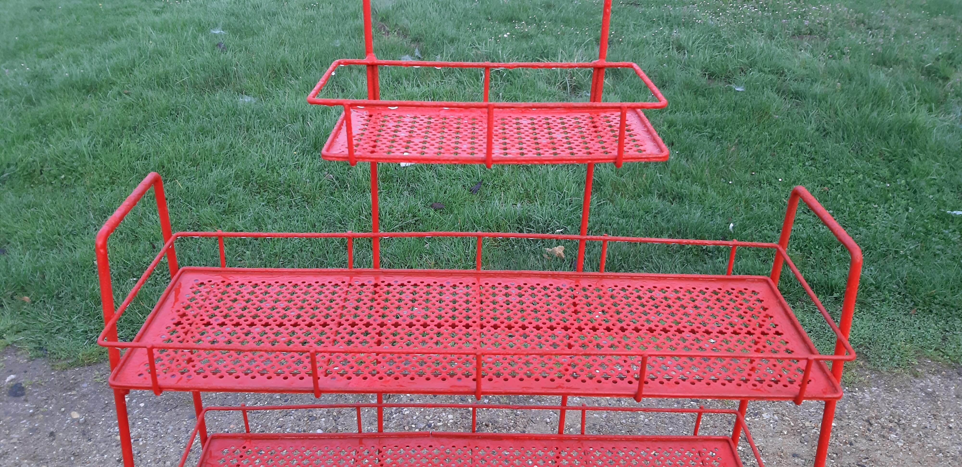 Store shelf furniture