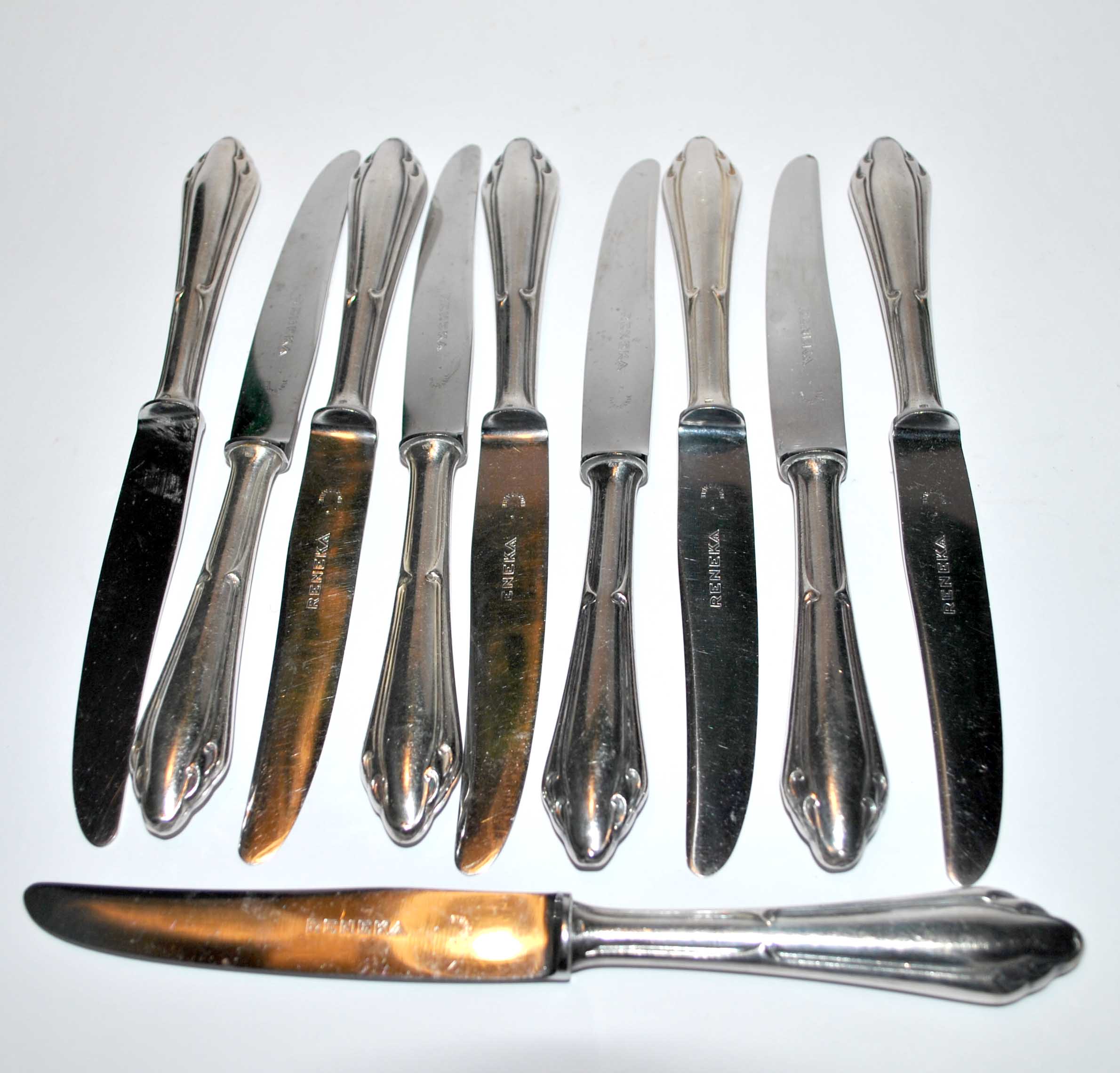 Series of 10 modernist dessert knives in silver metal RENEKA 1950