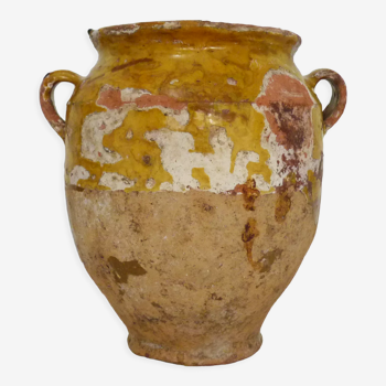 Varnished yellow confit pot, south-west of France, conservation jar, Pyrenees XIXth