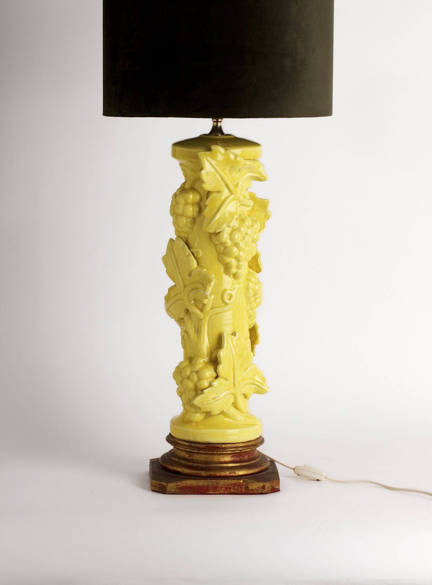 Lampe jaune Manises