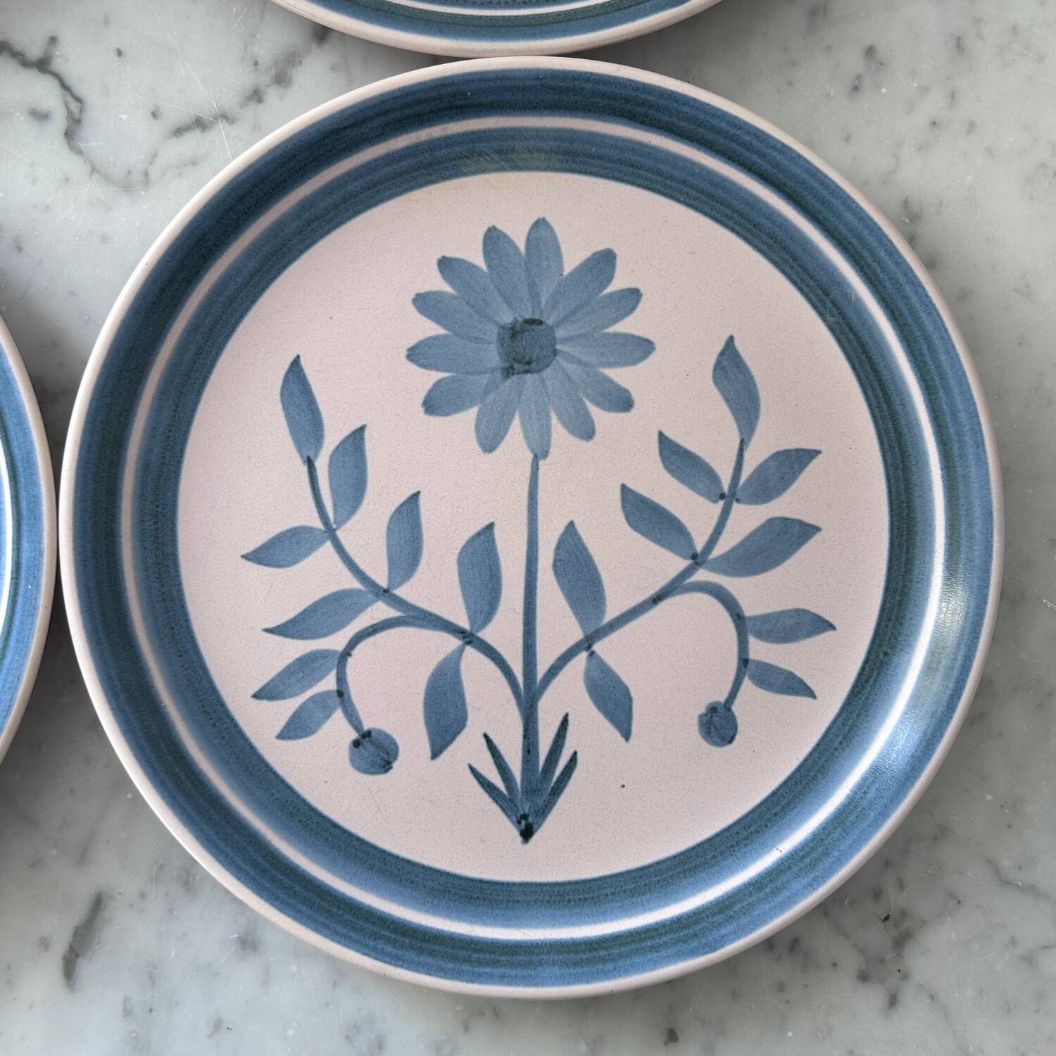 Set of 4 stamped Longchamp plates