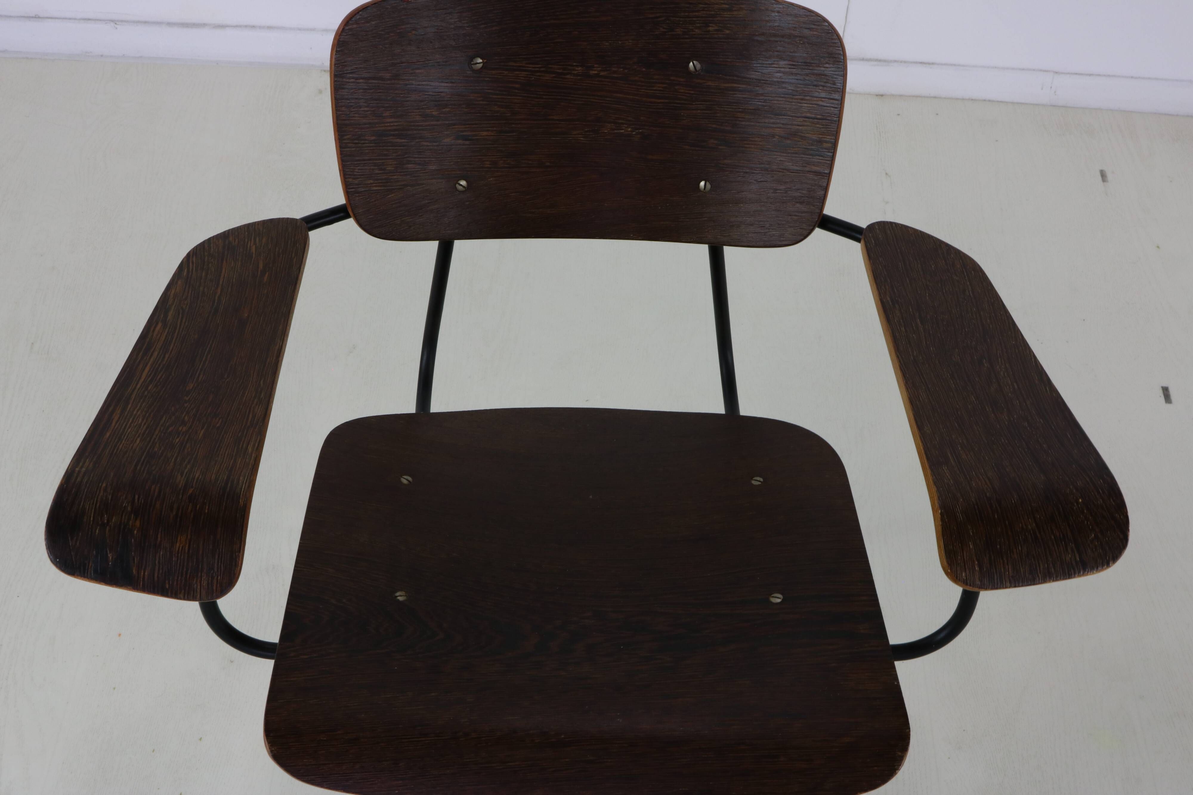 Sixties bent plywood design lounge chair by Tjerk Reijenga for Pilastro Hol