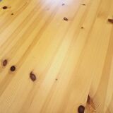 Vintage octagonal dining table from the 1980s in pine with an extension.