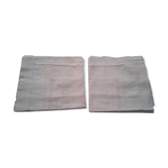2 lin pillowcases, embroidered monogram vc art deco