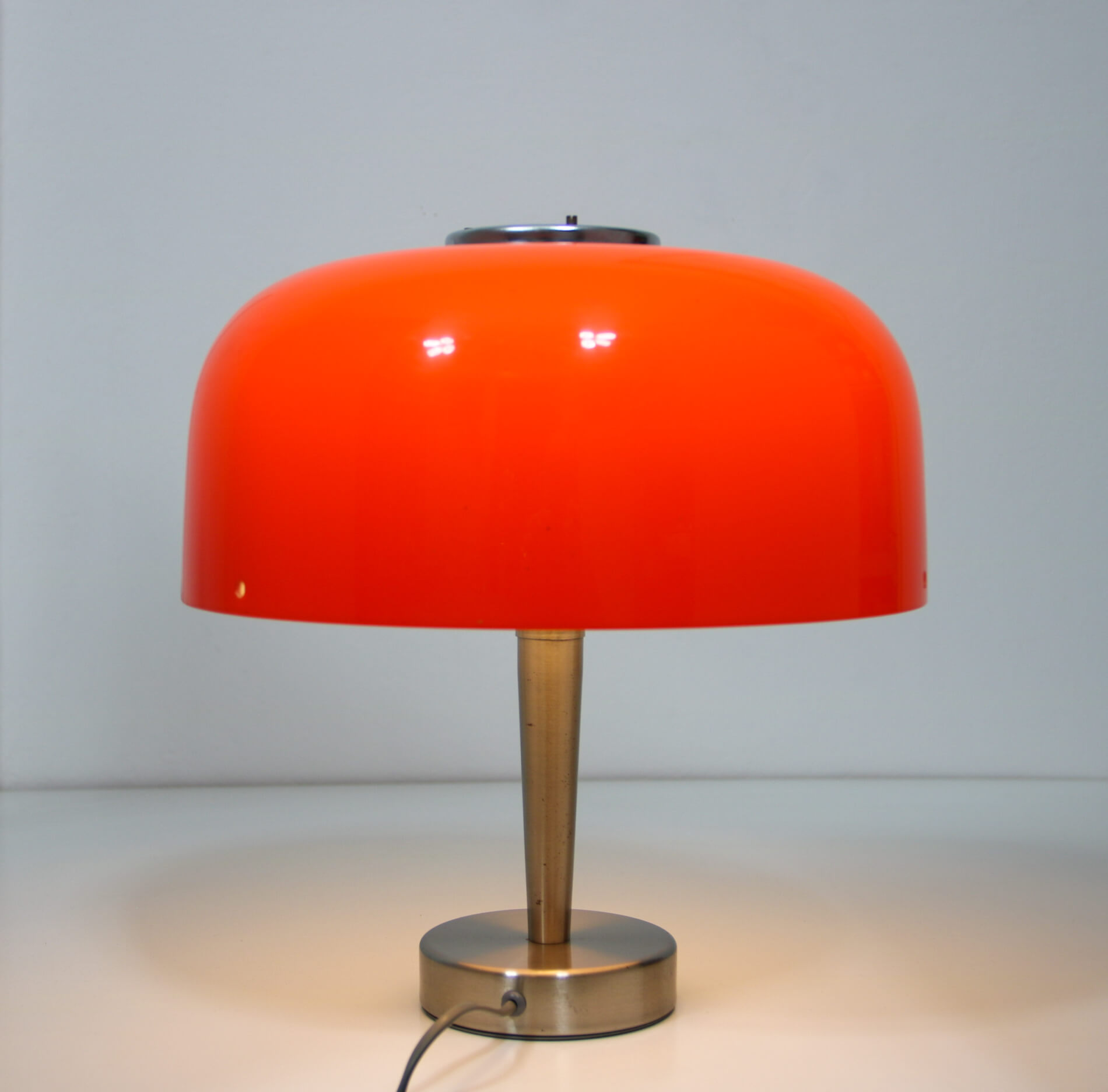 Lampe de table par Luigi Massoni pour Guzzini