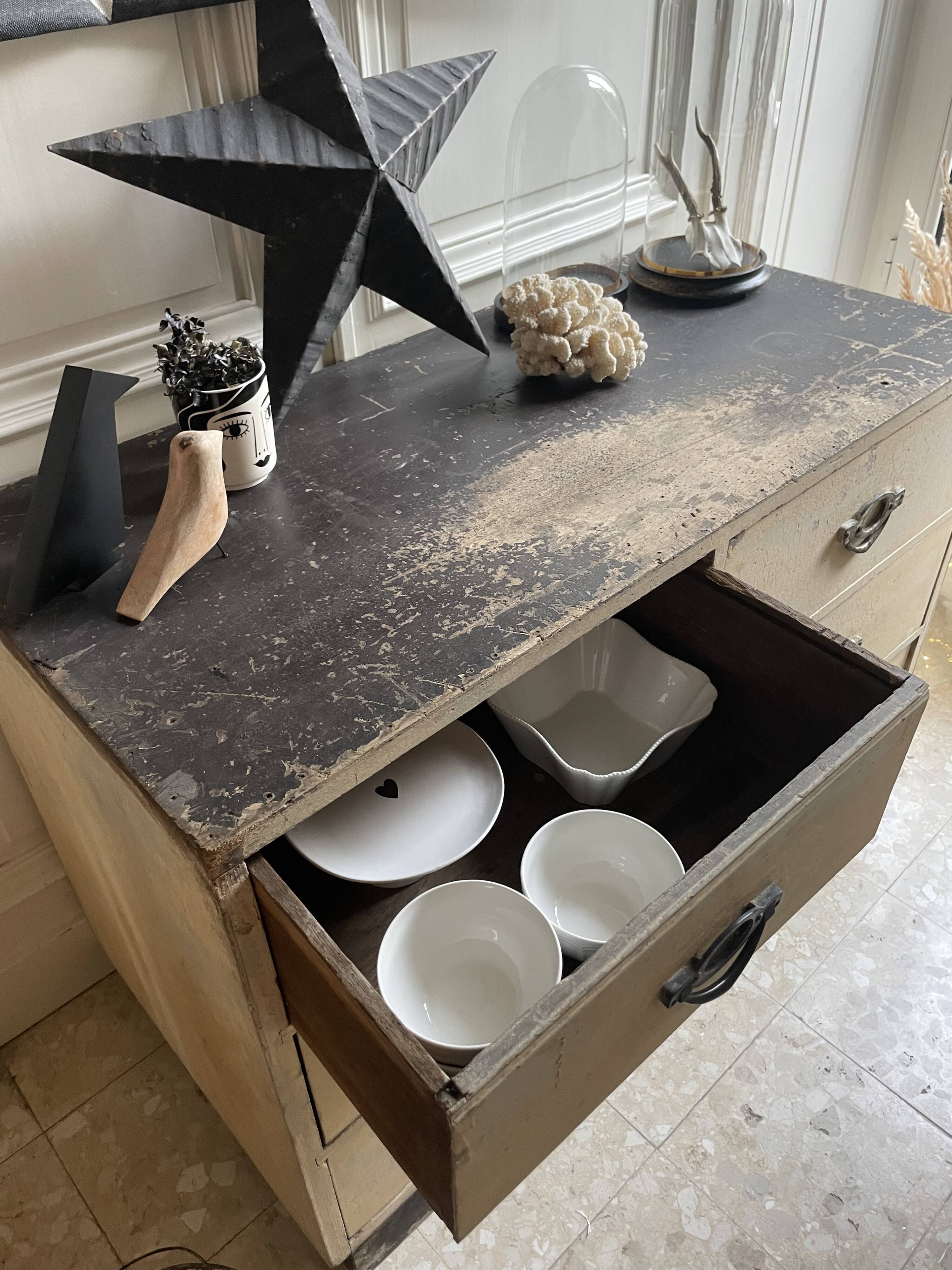 Former counter of Galeries Lafayette