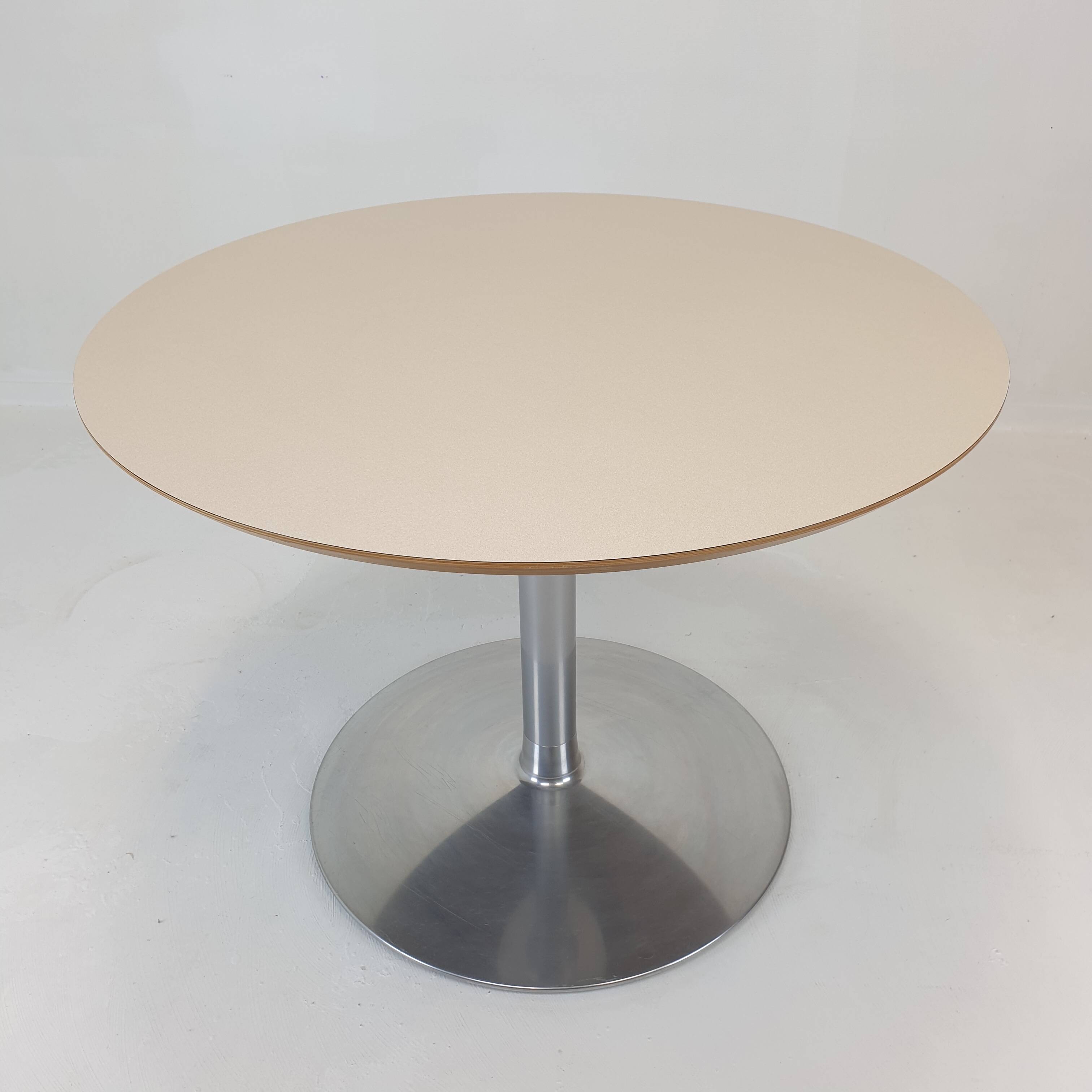 Round Dining Table by Pierre Paulin for Artifort