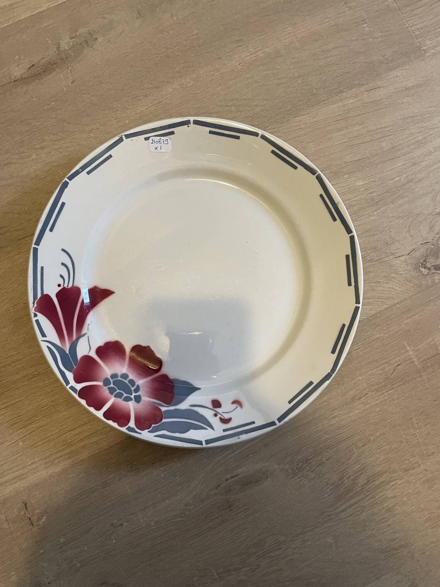 1 vintage round dish from the Céranord factory, Gavarnie model 210879