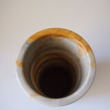 Ribboned agate vase
