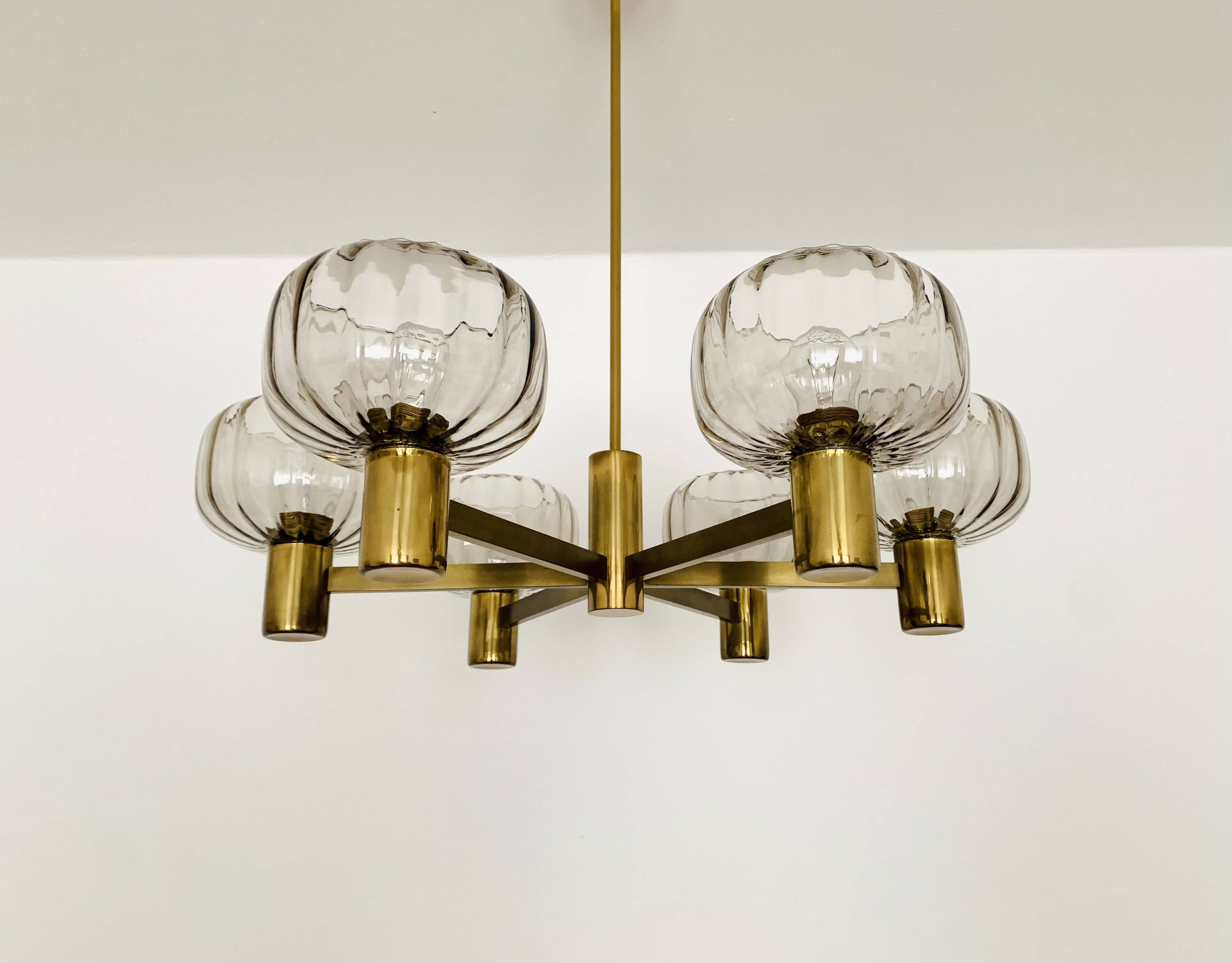 Lustre en verre fumé