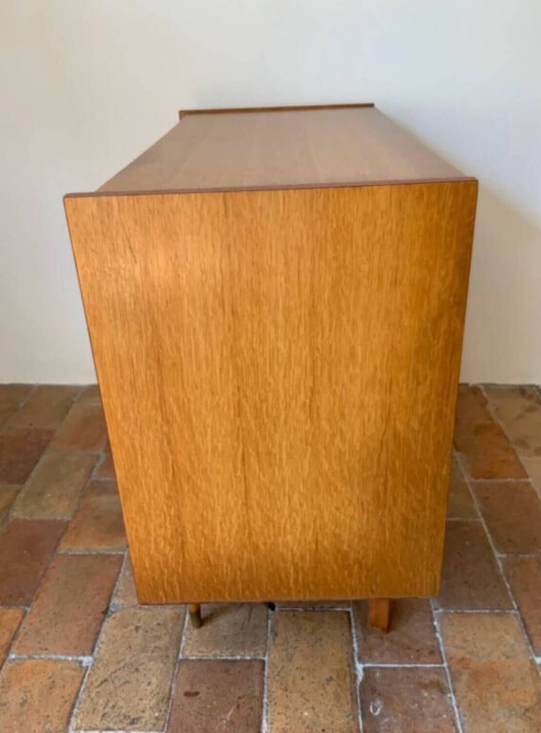 Vintage chest of drawers