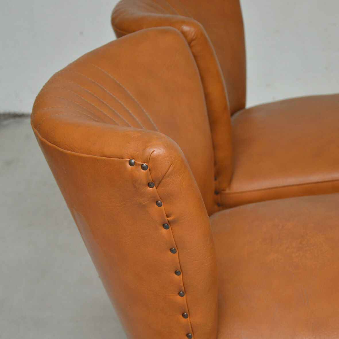 Vintage Tan cocktail armchair years 60