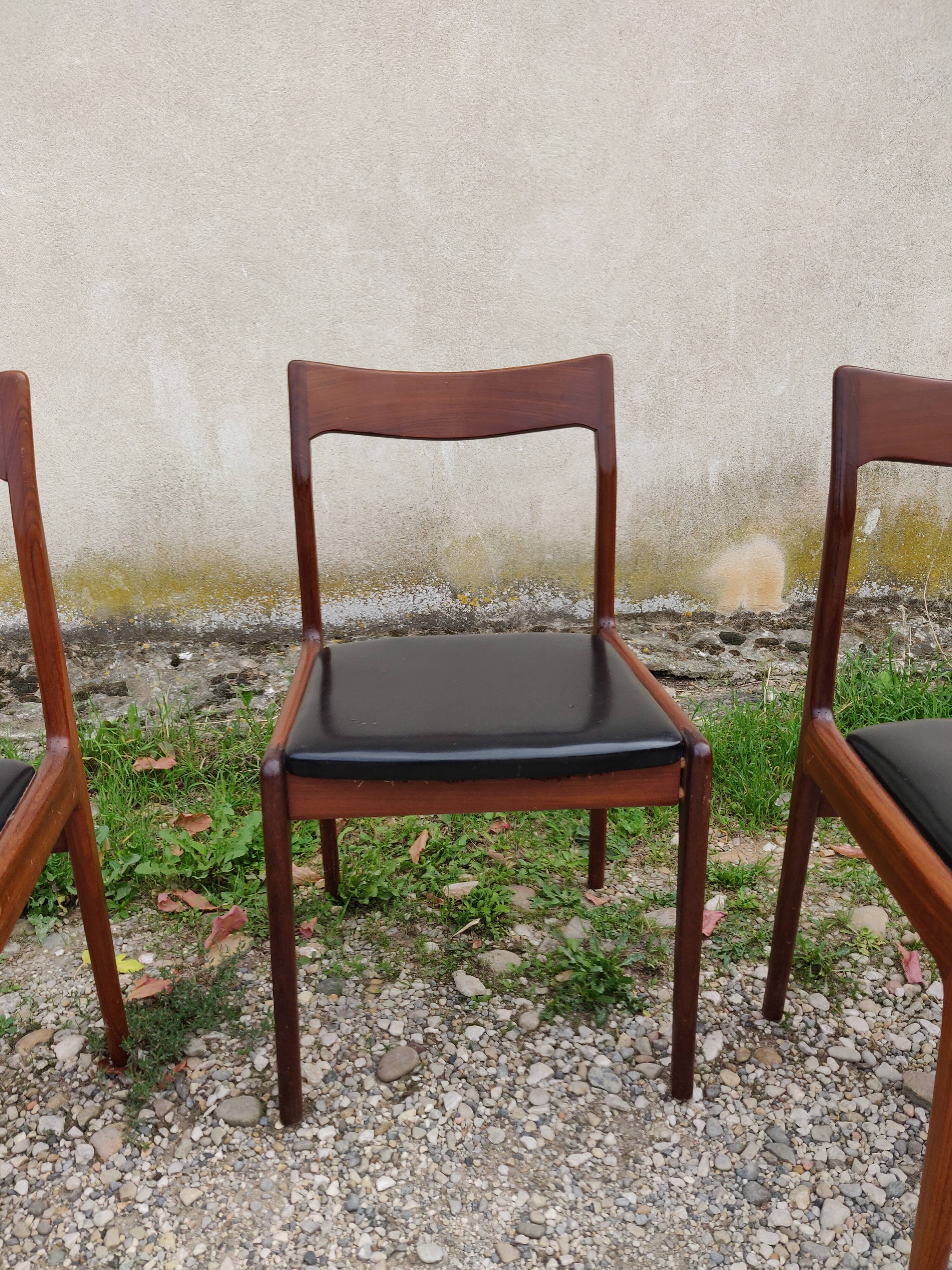 Set of 4 teak chairs scandinave style 60s