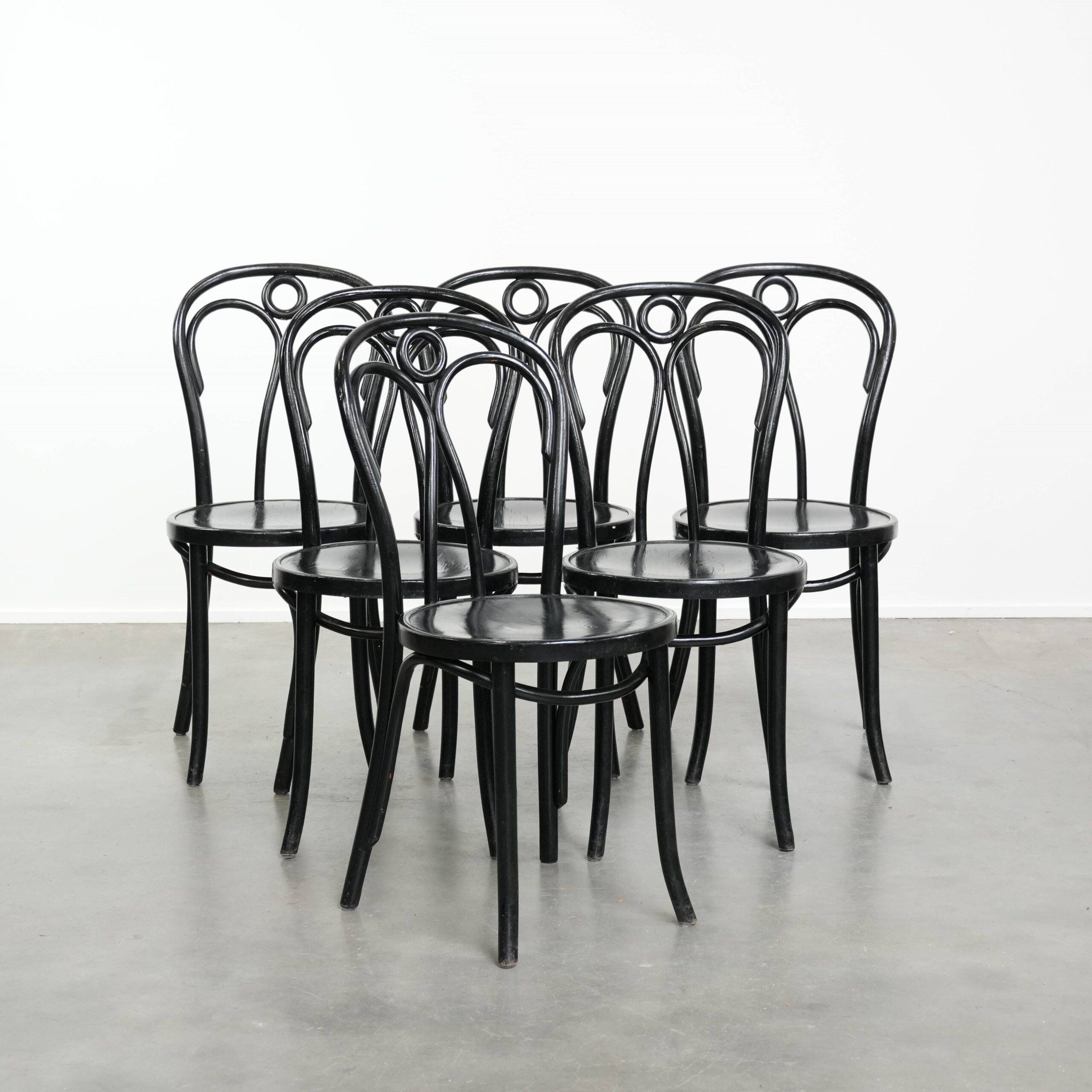 Set of 6 black vintage  bistro chairs with elegant design