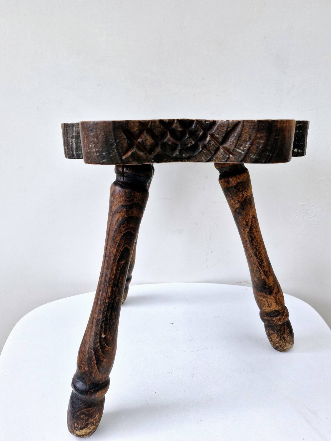 Rare Old Tripod Milking Stool Carved Solid Wood Popular Art