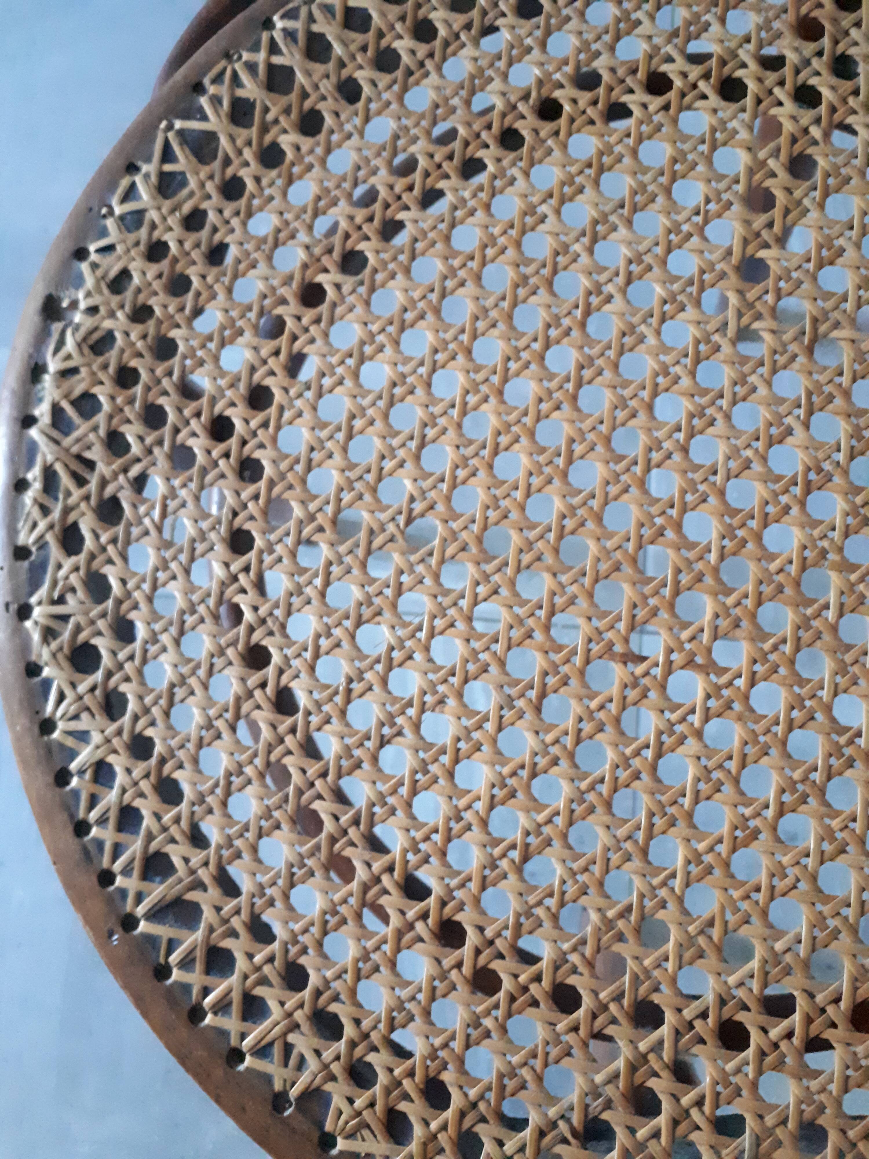 Thonet chair Number 19