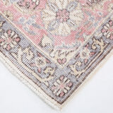 Farmhouse floral vintage carpet rug