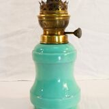 Ancient lampe a petrole in green opaline