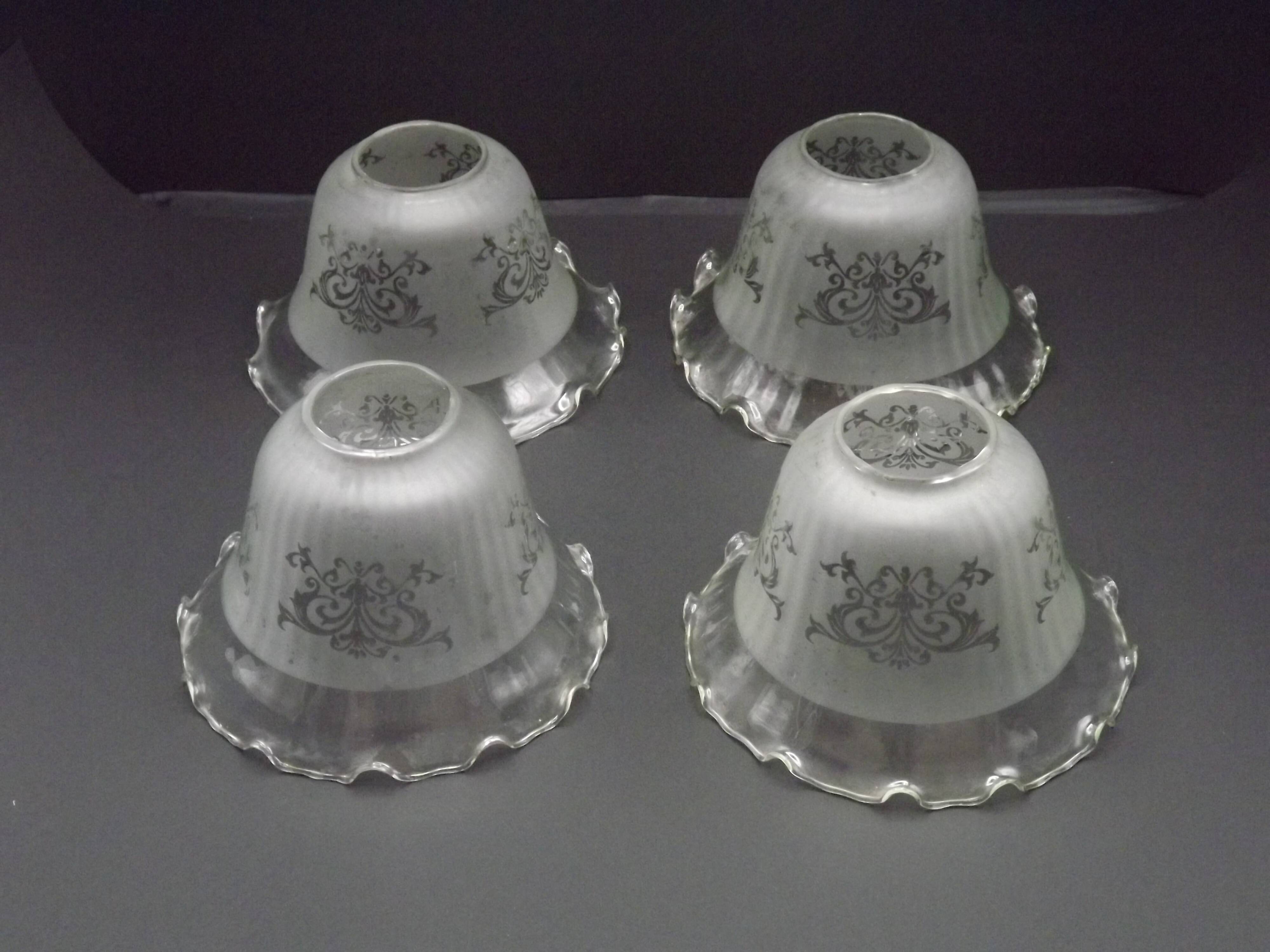 Set of 4 Victorian Style Bell-Shaped Glass Replacement Shades Frilled Edge