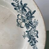 Old flat plate stamped FL (Faïence de Lyon), Floréal model.