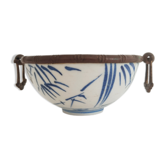 Asian bowl with metal frame imitating bamboo