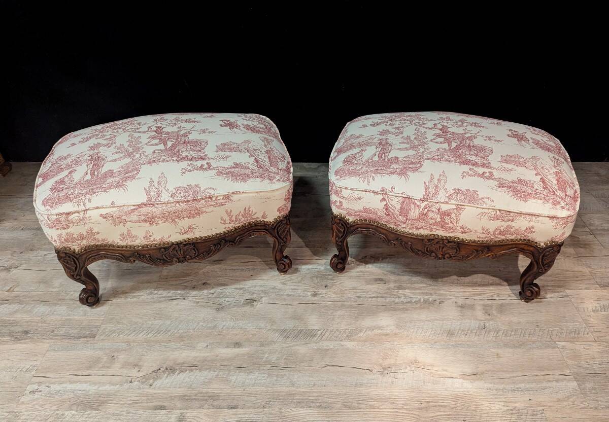 Pair of Louis XV style stools in walnut.