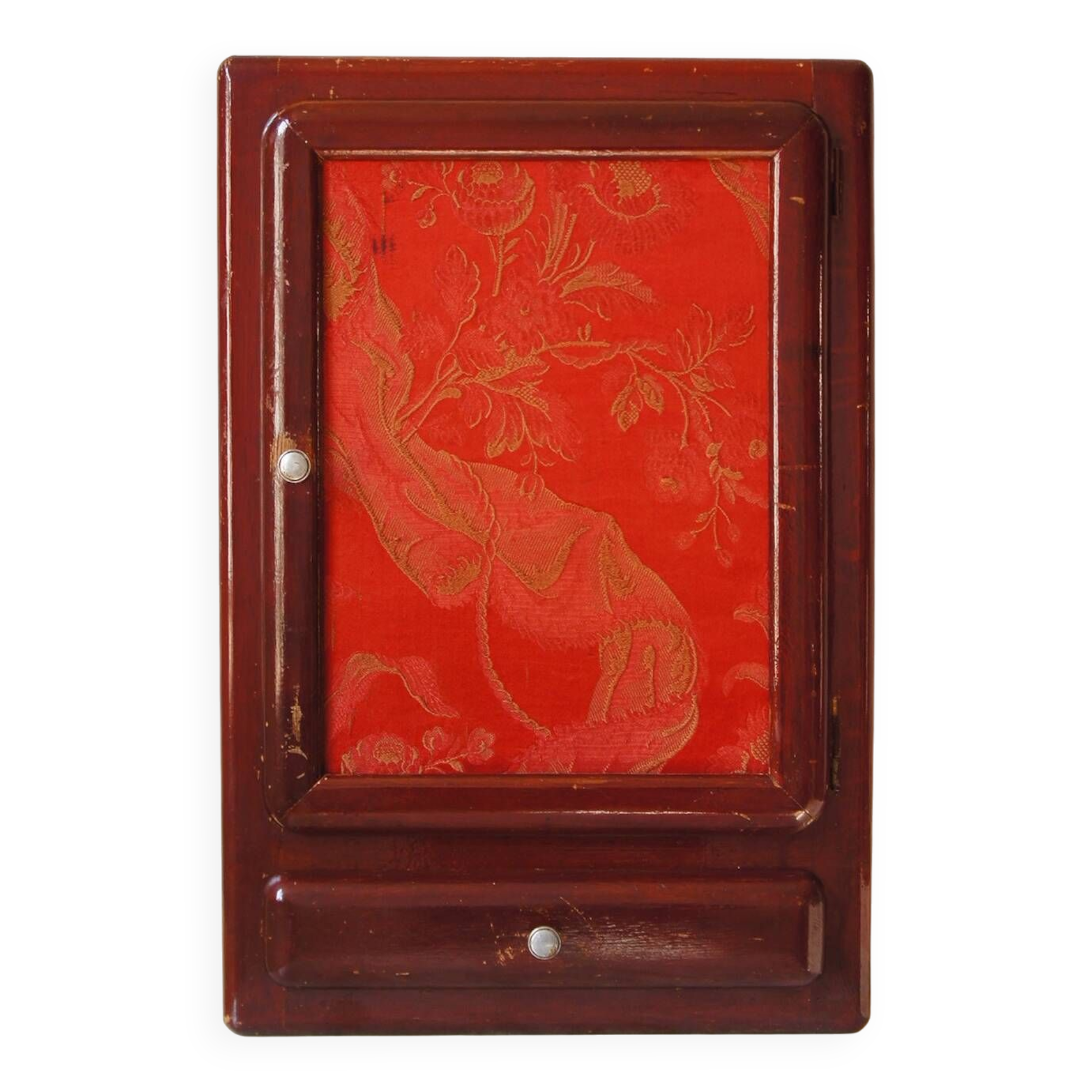 Medicine cabinet in red lacquered wood “Blood of beef”, Circa 1930