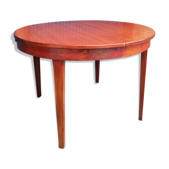 Expandable roundtable