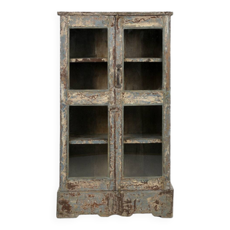 Showcase in patinated solid wood
