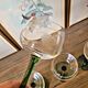 6 verres à vin d'Alsace au décor gravé (raisin), pied vert
