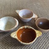 4 stoneware bowls