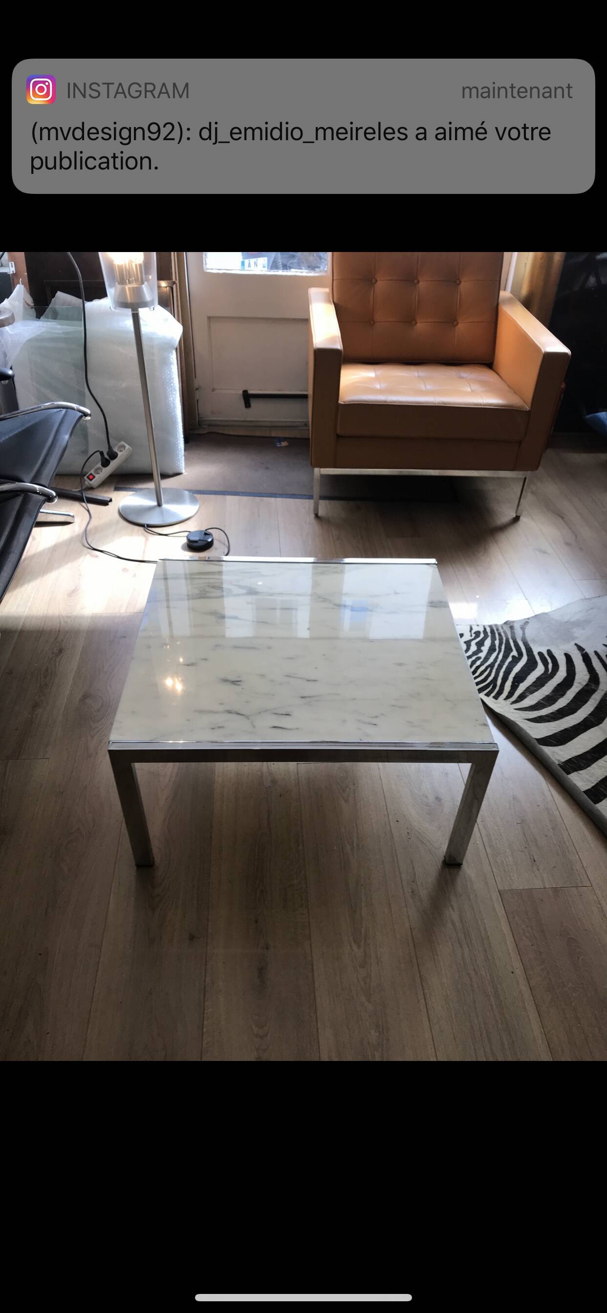 Table basse en marbre de Calacatta et structure  chromée circa 1975