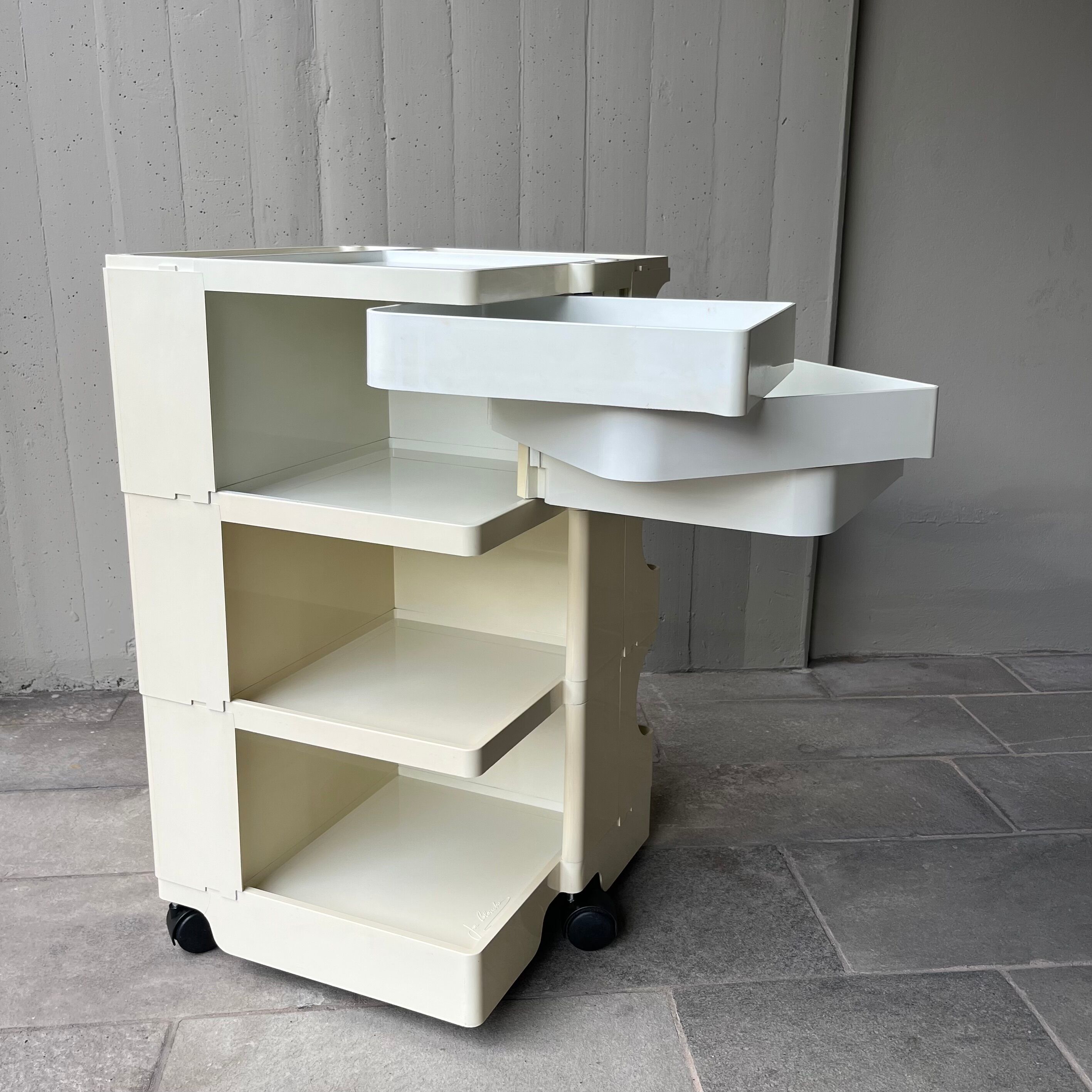 Boby White/Beige Chariot, Joe Columbo, 1970