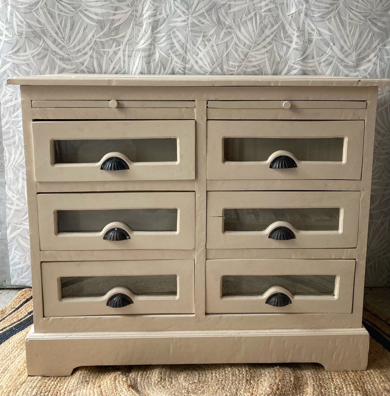 Furniture of grain trade