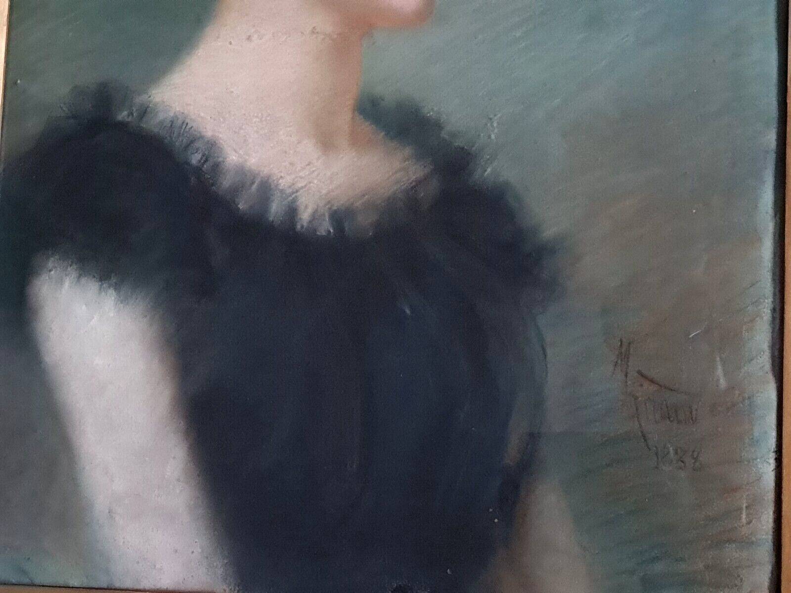 Portrait of an elegant young woman, signed pastel dated 1888, 86x68 cm SC234