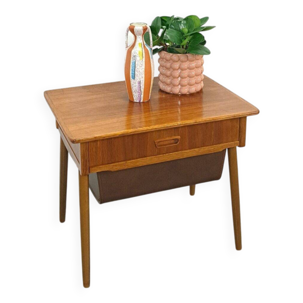 Commode à coudre en placage de Suède