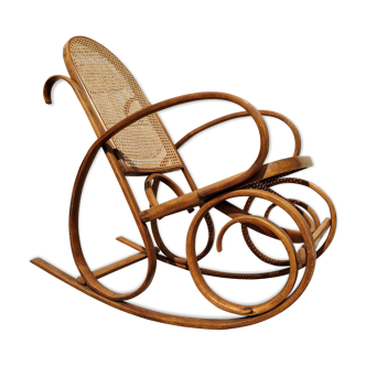 Rocking-chair canné et bois courbé