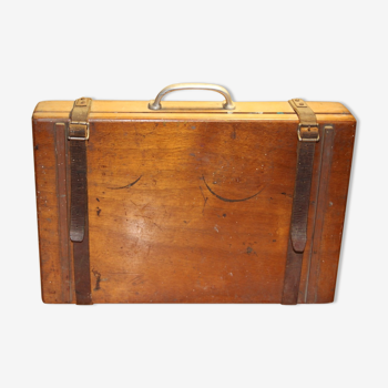 Painter's briefcase