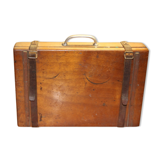 Painter's briefcase