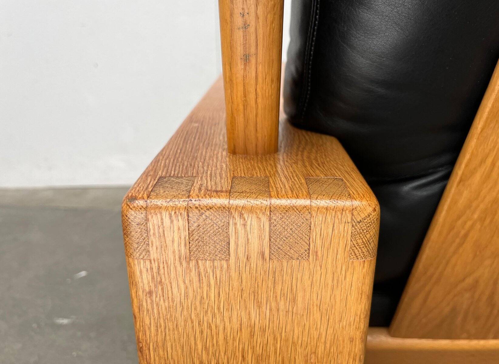 Mid-Century lounge chair model Bonanza with a high back in leather by Esko Pajamies for Asko, Finland, 1960s.