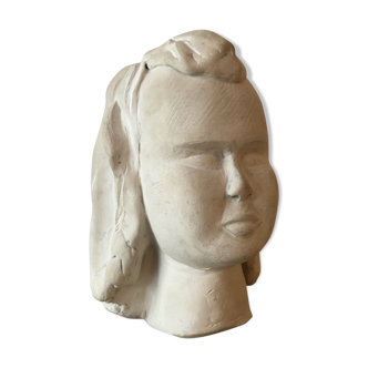 Tête en plâtre décorative