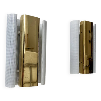 Paire d'appliques vintage, laiton et métal perforé blanc, Hans Agne Jakobsson