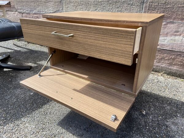 Chevet table de nuit design 1970